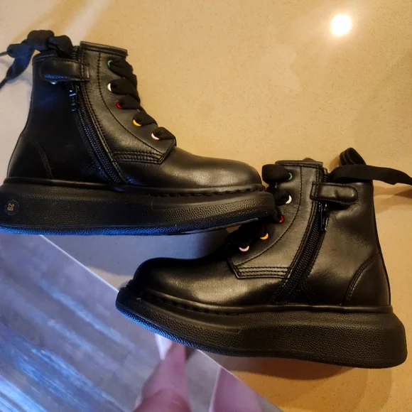 Alexander McQueen | Shoes | Alexander Mcqueen 29 1 Size For  display picture 1